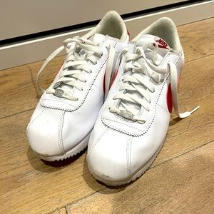 Nike Cortez “Forrest Gump” Size: 11M